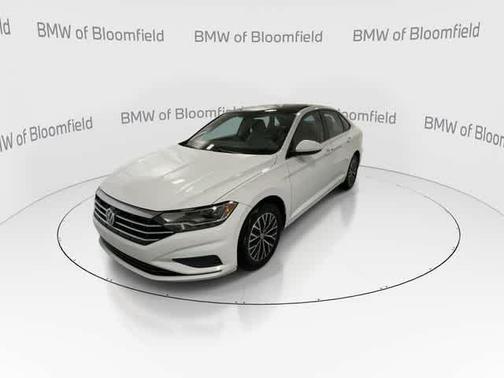 Pure White 2019 Volkswagen Jetta 1.4T SE