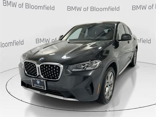 2025 BMW X4 xDrive30i