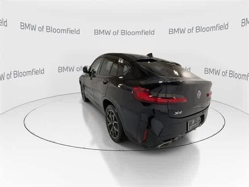 2023 BMW X4 xDrive30i