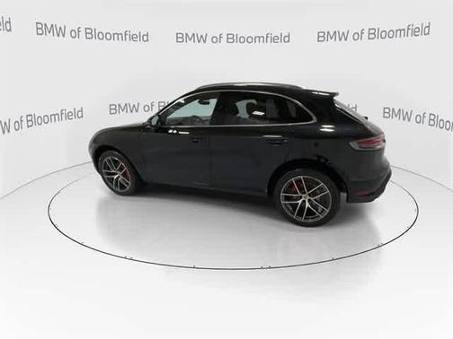 2022 Porsche Macan S