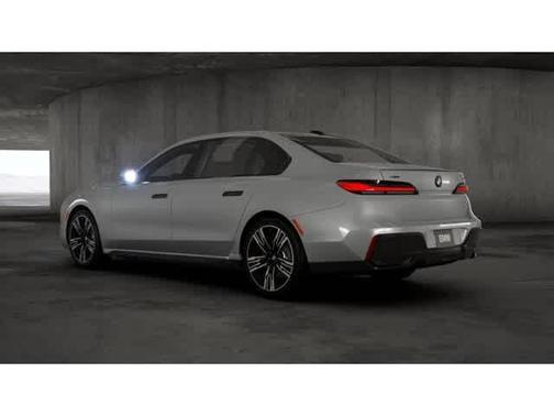 2025 BMW 740 i xDrive