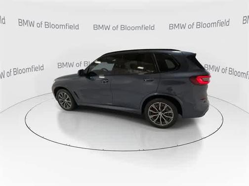 2021 BMW X5 M50i