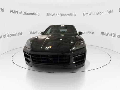 2024 Porsche Cayenne S