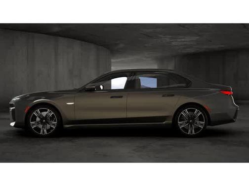 2026 BMW 740 i xDrive
