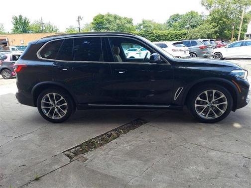 Black Sapphire Metallic 2019 BMW X5 xDrive40i