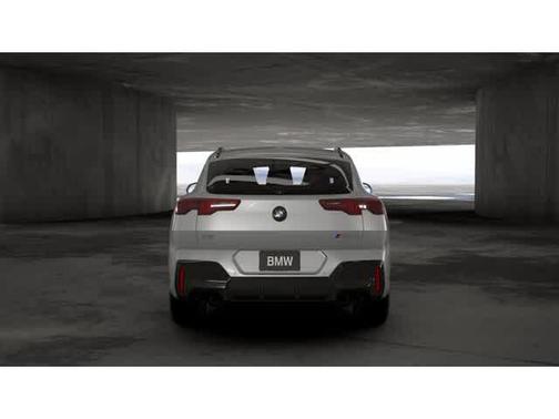 2025 BMW X2 M35i