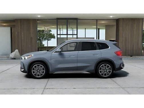 Storm Bay Metallic 2027 BMW X1 xDrive28i