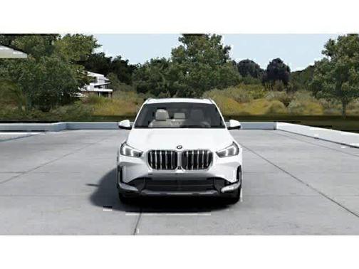 Mineral White Metallic 2026 BMW X1 xDrive28i
