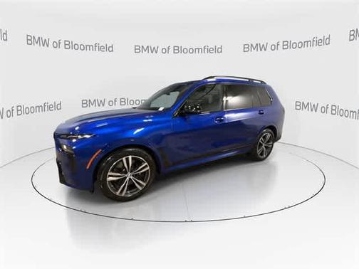 2025 BMW X7 M60i