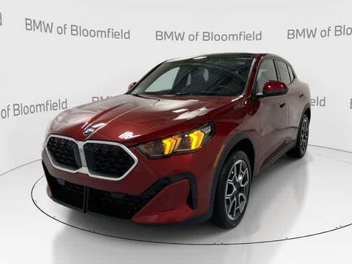 Vegas Red Metallic 2025 BMW X2 xDrive28i