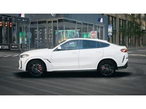 Mineral White Metallic 2027 BMW X6 xDrive40i