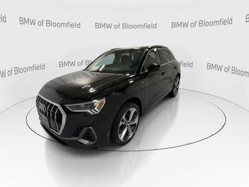 Mythos Black Metallic 2020 Audi Q3 45 S line Premium Plus