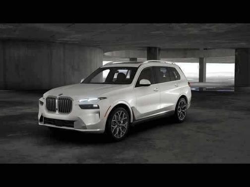 2025 BMW X7 xDrive40i