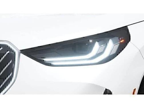 Mineral White Metallic 2026 BMW X3 30 xDrive