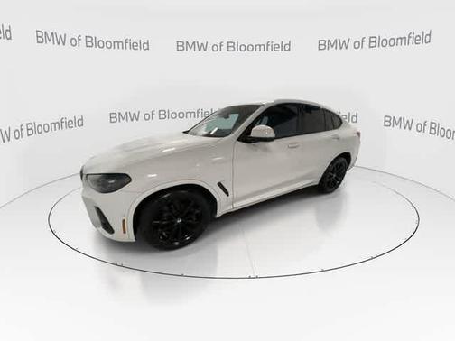 Alpine White 2024 BMW X4 xDrive30i