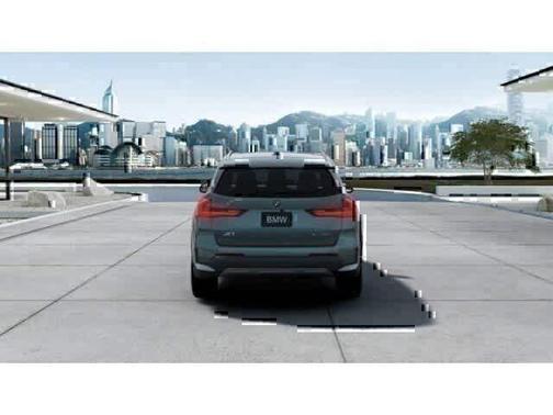 Cape York Green Metallic 2026 BMW X1 xDrive28i