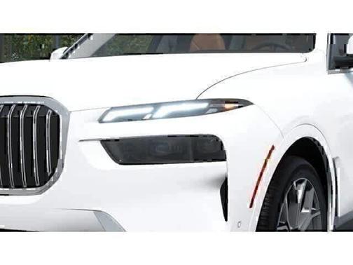 Alpine White 2026 BMW X7 xDrive40i