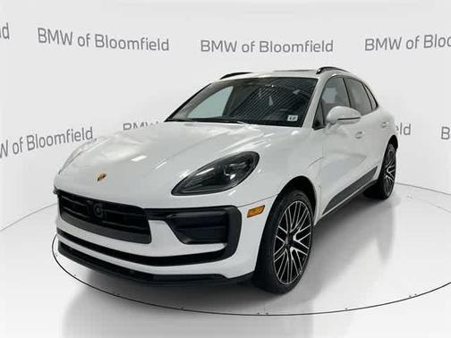 2022 Porsche Macan 