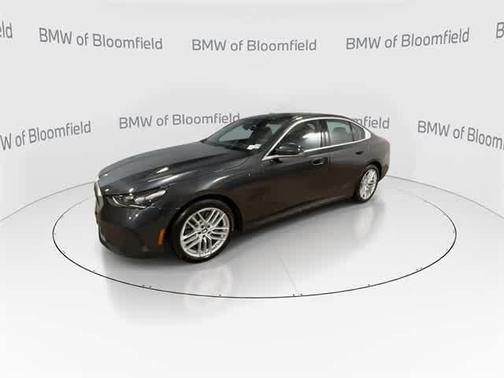 2025 BMW 530 i xDrive