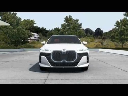 2025 BMW 740 i xDrive