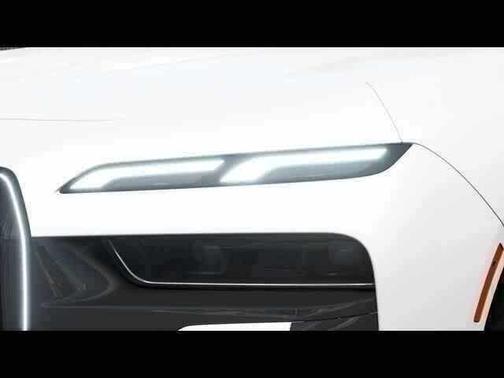 2025 BMW 740 i xDrive
