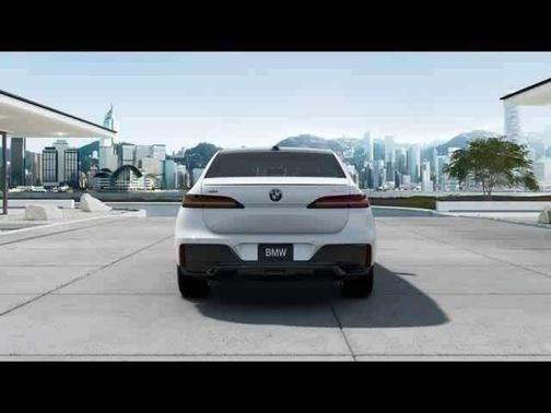 2025 BMW 740 i xDrive