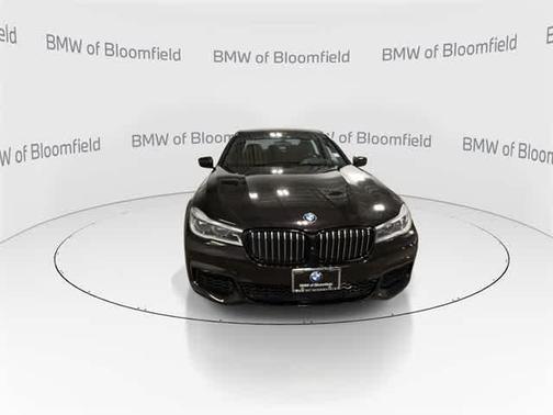 2018 BMW 750 i xDrive