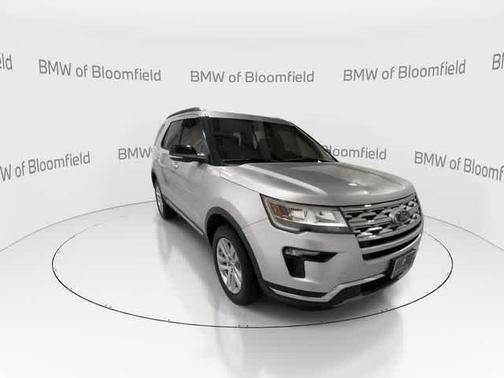 INGOT SILVER METALLIC 2018 Ford Explorer XLT