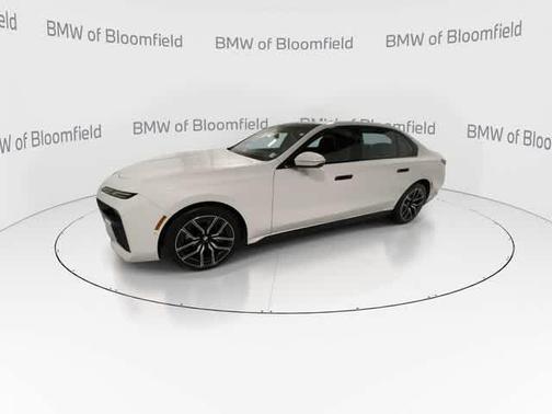 Alpine White 2023 BMW 740 i