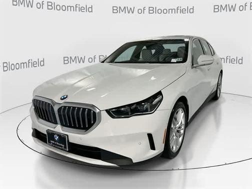 2025 BMW 530 i xDrive