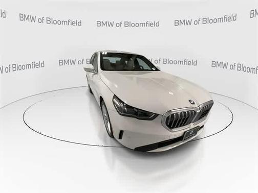 2025 BMW 530 i xDrive