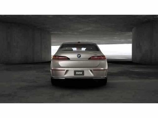 2025 BMW i7 eDrive50