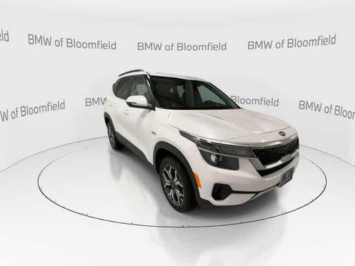 Snow White Pearl 2021 Kia Seltos EX