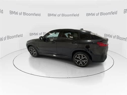 2023 BMW X4 xDrive30i