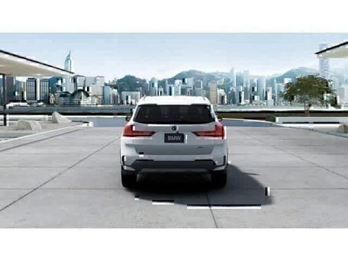Alpine White 2026 BMW X1 xDrive28i