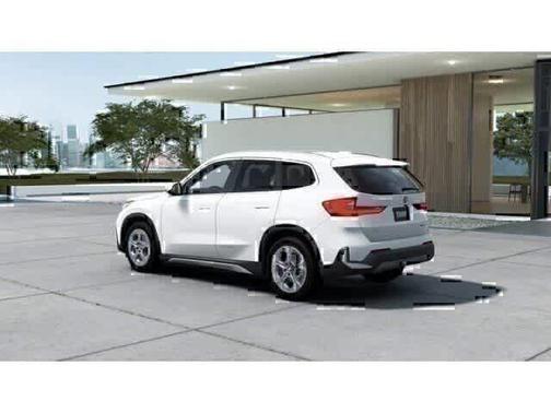 Alpine White 2026 BMW X1 xDrive28i