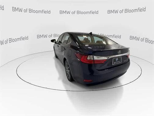 2018 Lexus ES 300h Base