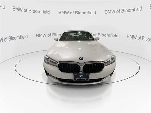 2023 BMW 530 i xDrive