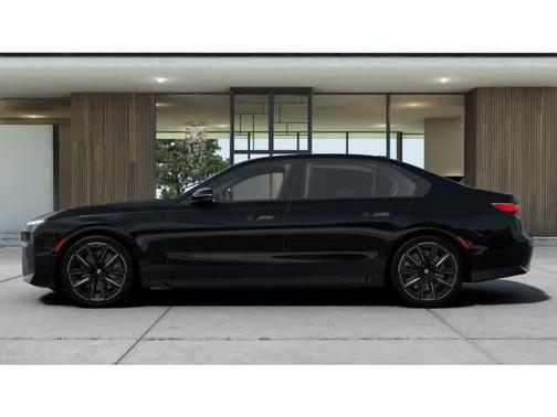 2025 BMW 760 xDrive