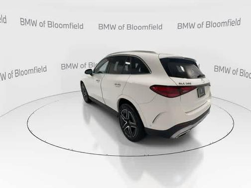 Polar White 2023 Mercedes-Benz GLC 300 4MATIC