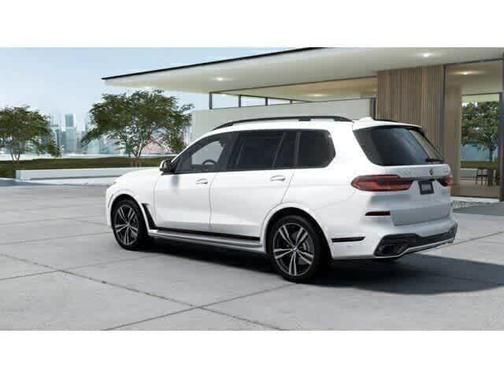 Mineral White Metallic 2027 BMW X7 xDrive40i
