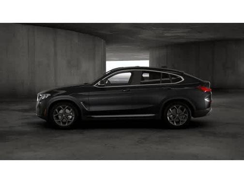 2025 BMW X4 xDrive30i