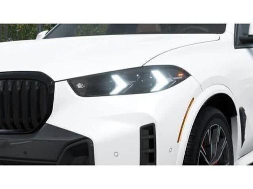 Mineral White Metallic 2026 BMW X5 xDrive40i