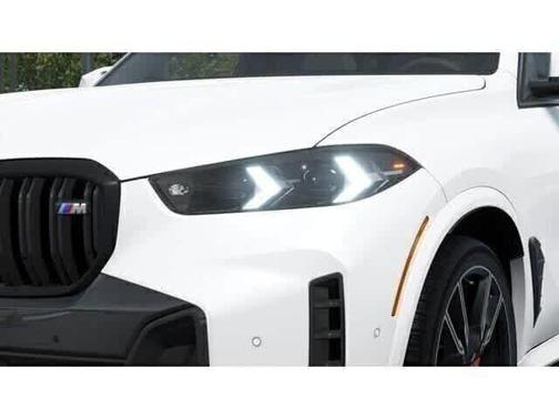 Mineral White Metallic 2026 BMW X5 M60i