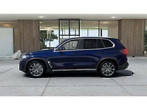 Tanzanite Blue II Metallic 2026 BMW X5 PHEV xDrive50e
