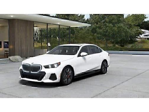 Mineral White Metallic 2026 BMW 530 xDrive