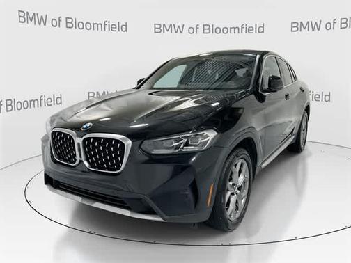 2025 BMW X4 xDrive30i