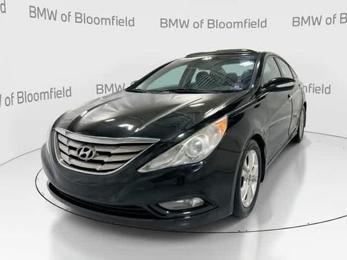 2013 Hyundai SONATA Limited