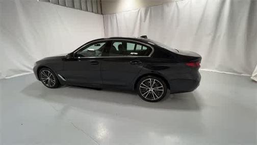 2023 BMW 530 i xDrive