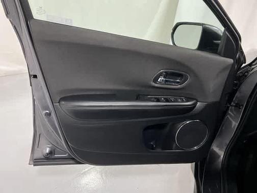 Modern Steel Metallic 2021 Honda HR-V EX